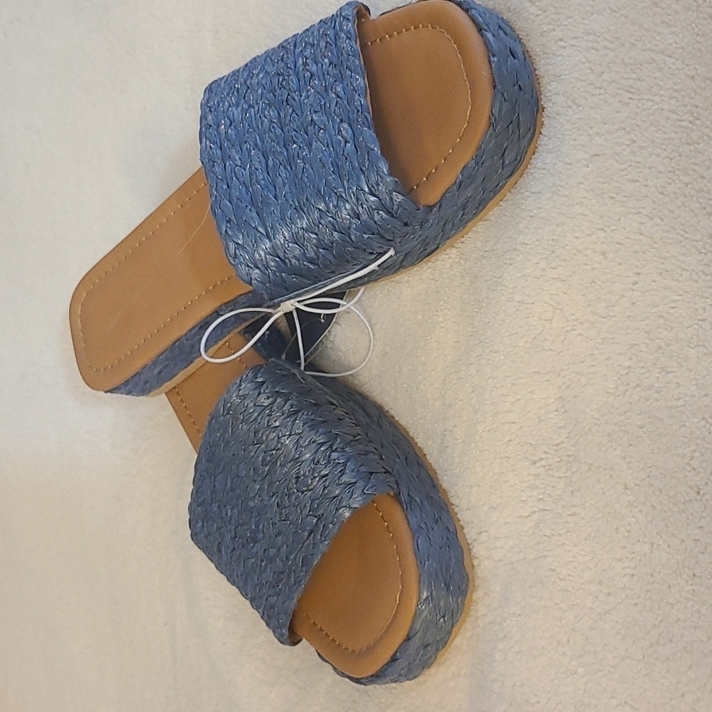 Shoes from universal thread - Picture 6 of 10
